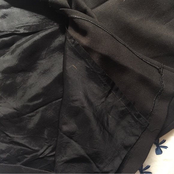 Black Fall/ Winter Pencil Skirt (Below Knee, High Waist) - Picture 8 of 8